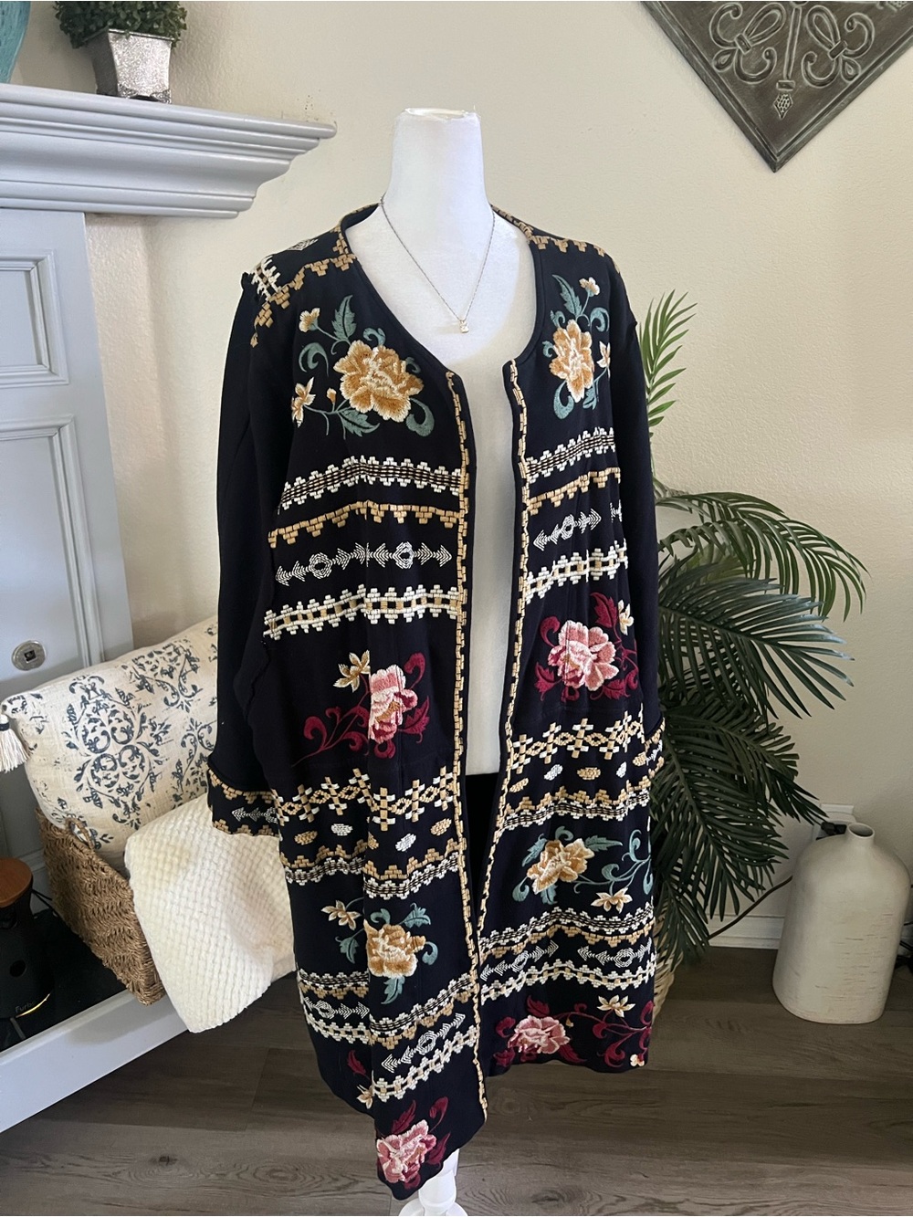 Johnny Was Black Embroidered Floral Open Front Coat - Picture 2 of 11
